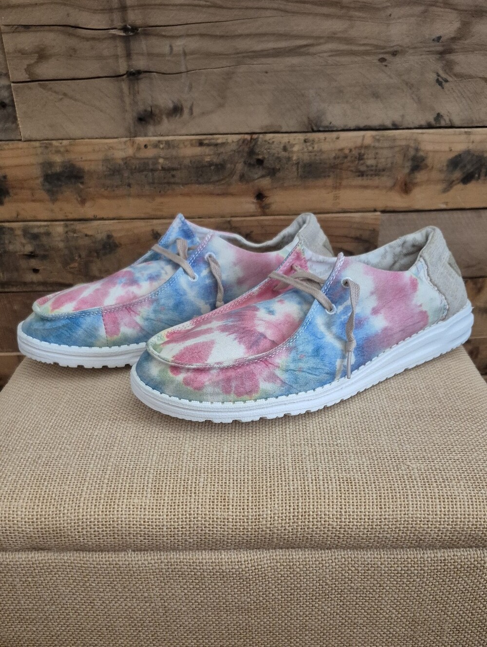 Hey Dude Boho Mandala Tie-Dye Sneaker / Loafer / Moccasin Pink & Blue Size 11 - Picture 5 of 13